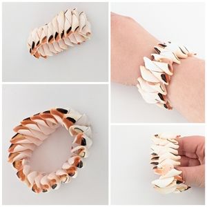 Authentic Sea Shell Bracelet NWOT